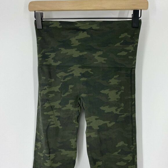 Spanx Leggings Camo Look At Me Now - Picture 2 of 6